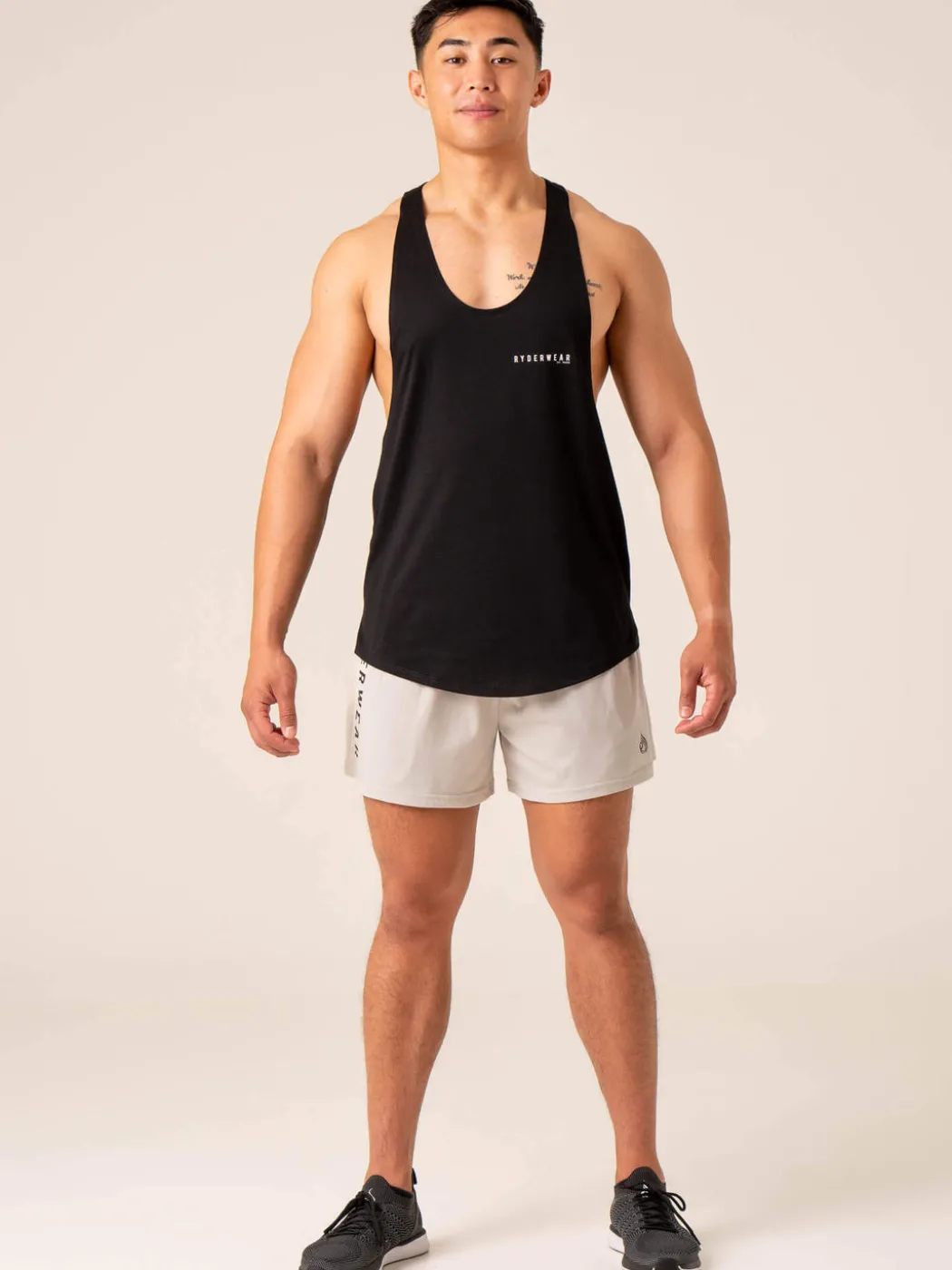 Advance Arnie Short