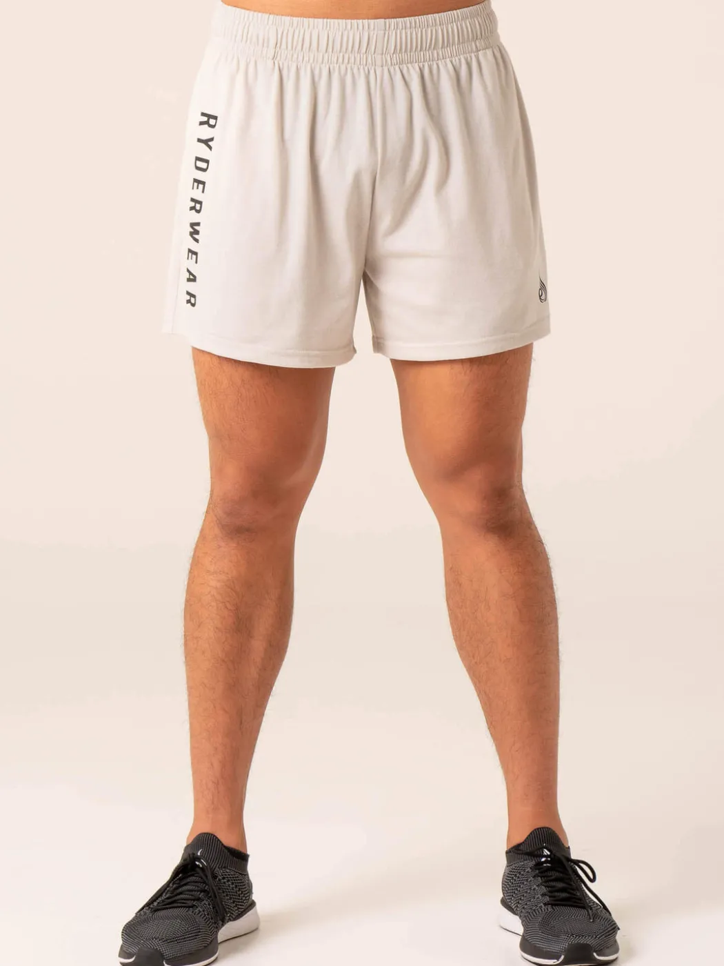 Advance Arnie Short