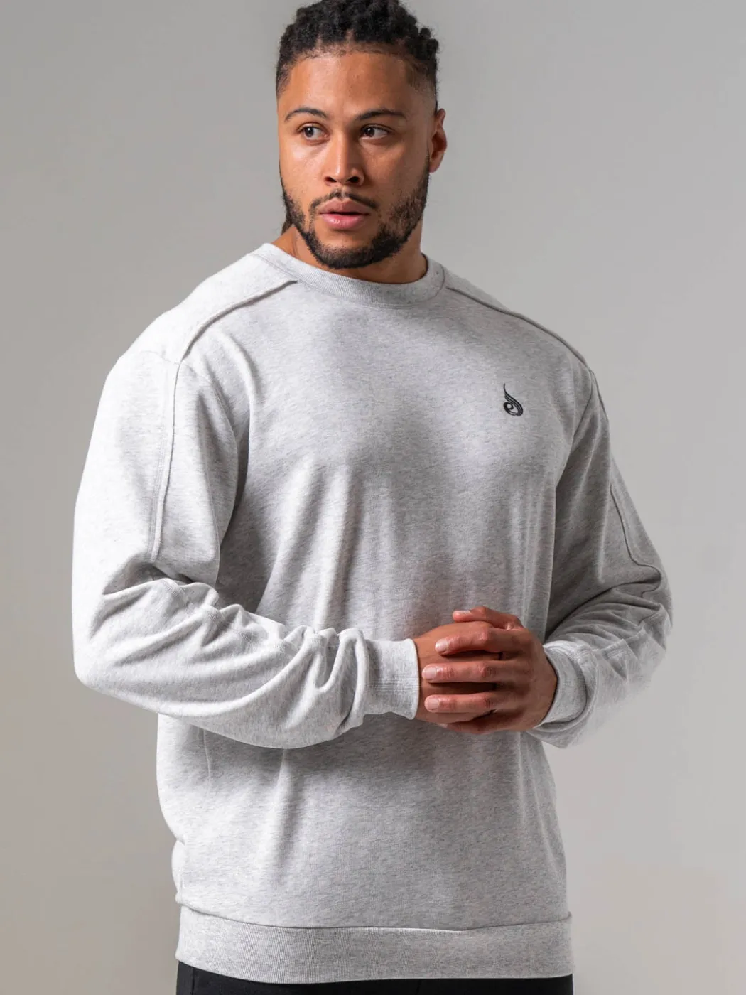 Dynamic Pullover