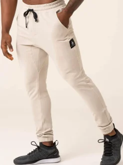 Dynamic Track Pant