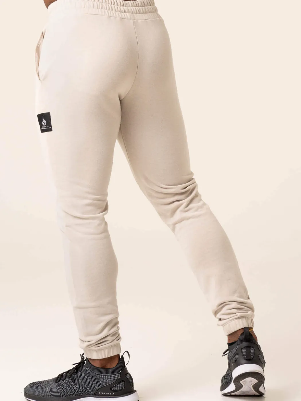 Dynamic Track Pant