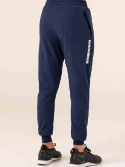 Emerge Track Pant