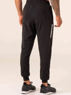 Emerge Track Pant