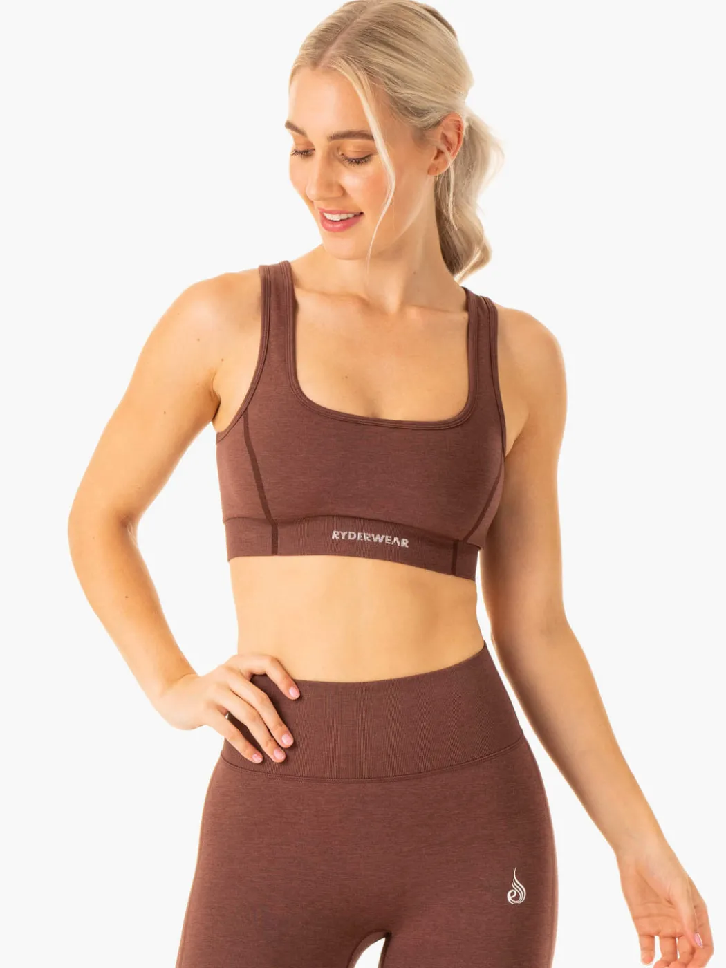 Enhance Seamless Sports Bra
