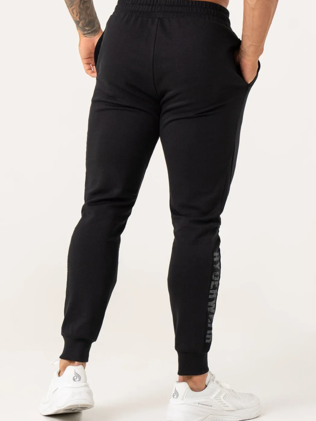Force Track Pants