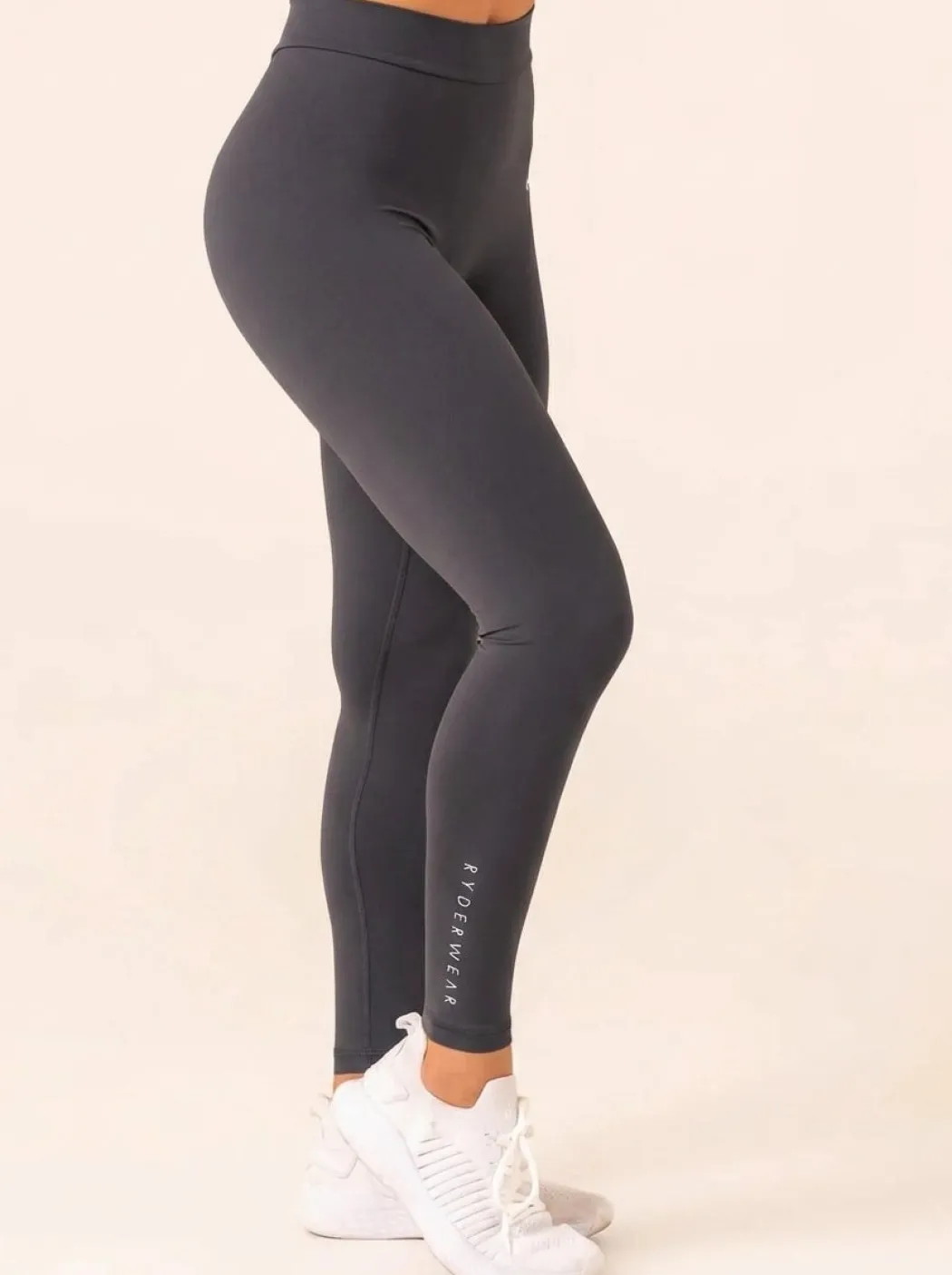 NKD V Scrunch Leggings