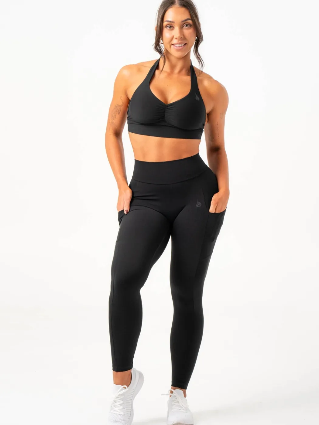 NKD V Scrunch Pocket Leggings