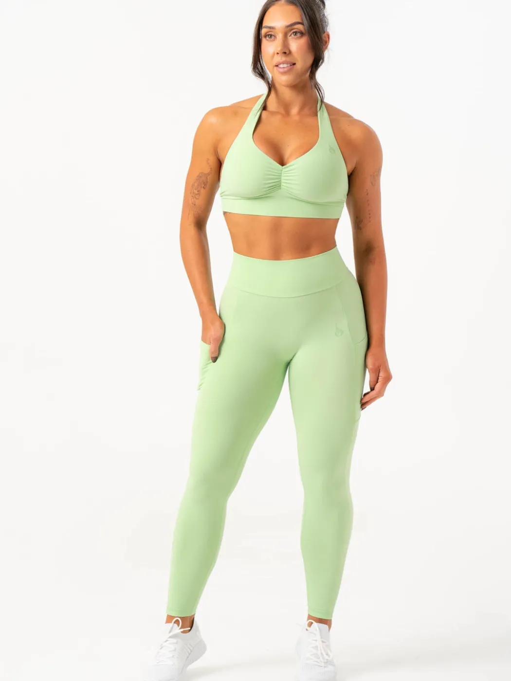 NKD V Scrunch Pocket Leggings