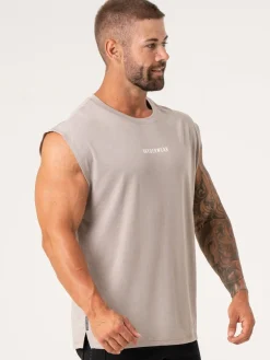 Pursuit Muscle Tank