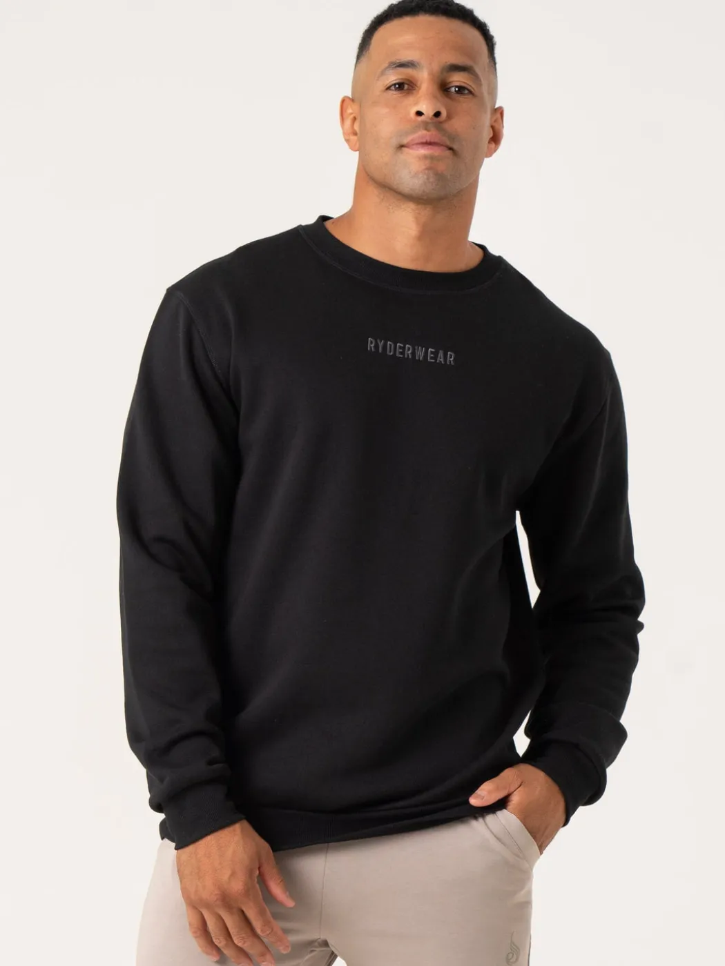 Pursuit Pullover