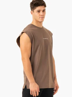 Pursuit Wide Cut Tank