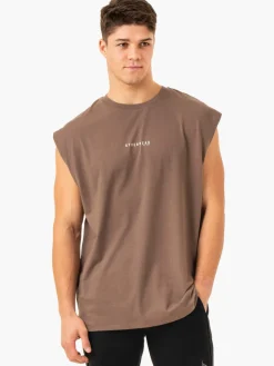 Pursuit Wide Cut Tank