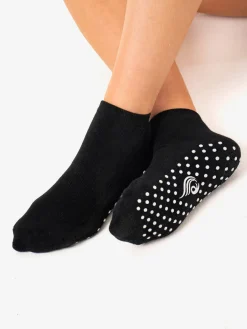 RW Pilates Ankle Grip Socks