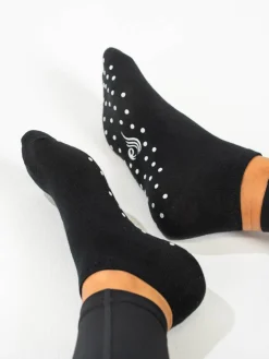 RW Pilates Ankle Grip Socks
