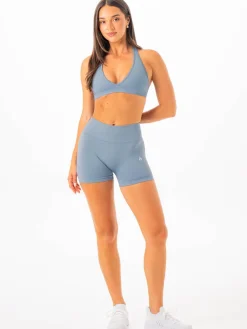 Sculpt Seamless Halter Bra