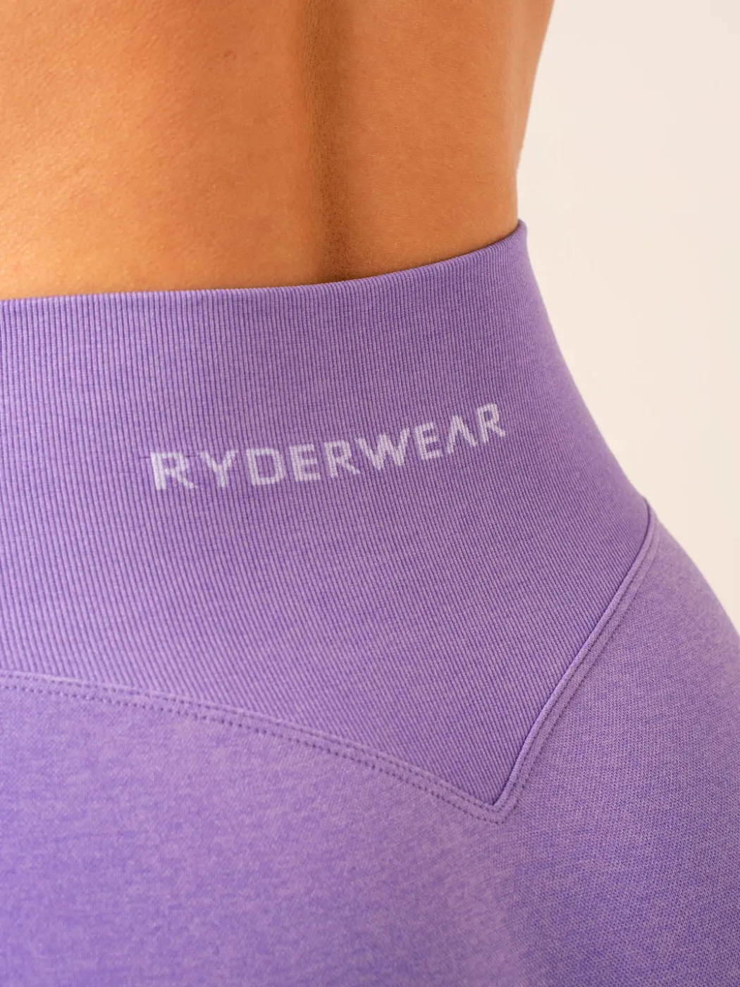 Staples Seamless Shorts