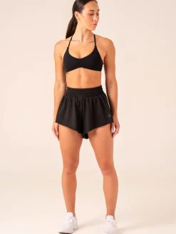 Tempo Track Short