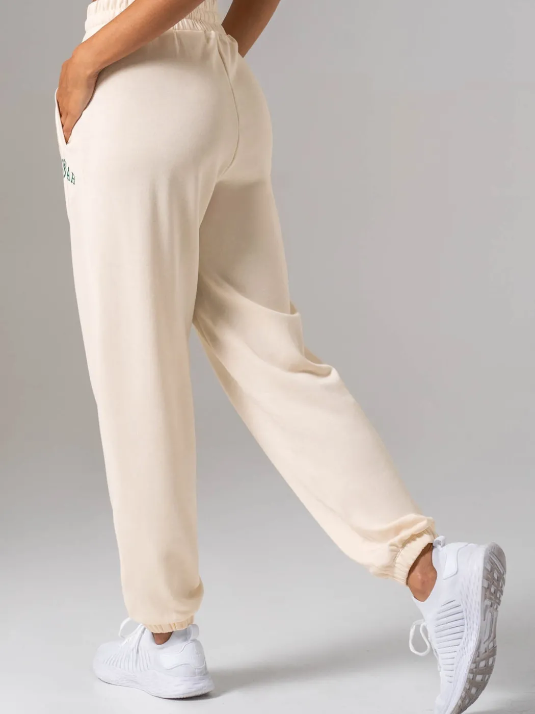 Women's Collegiate Track Pant